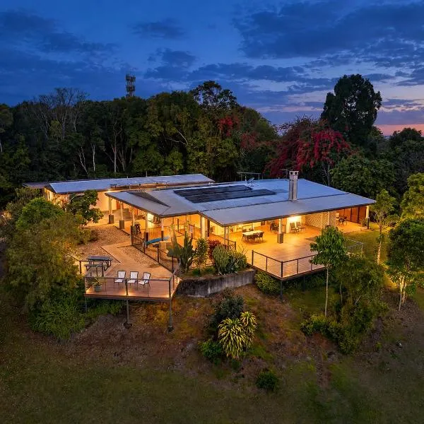 The Summit Rainforest Retreat, hotel sa Atherton