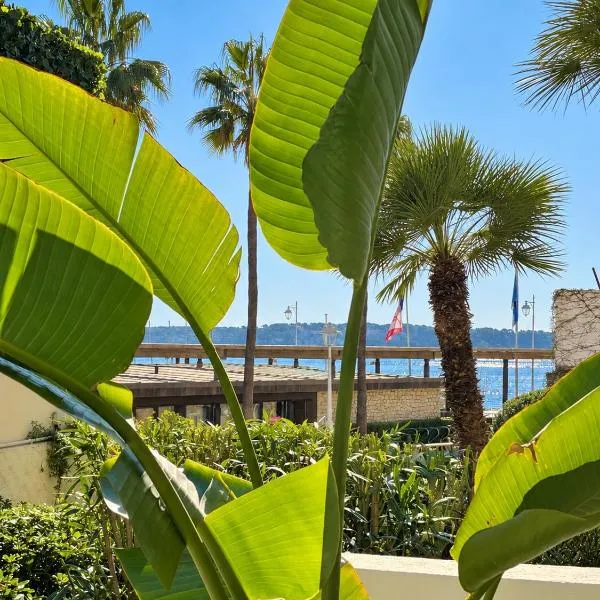 Palm Beach front de mer, hotel sa Cannes