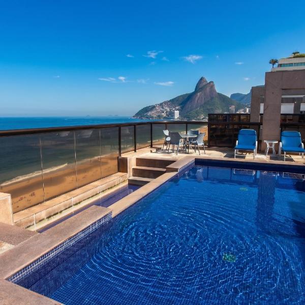 7º Floor Vieira Souto 500 Luxury Oceanfront Apartment in Ipanema