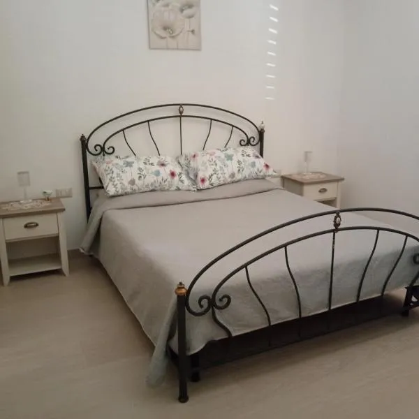 Daniela House, hotel in Gonnesa