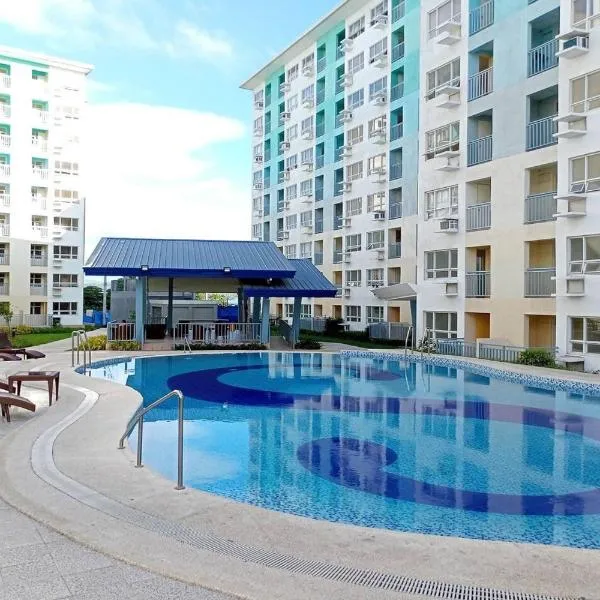 Panoramic Sea View 2BR Condo in Samal Island Gateway 4Z, hotel em Davao
