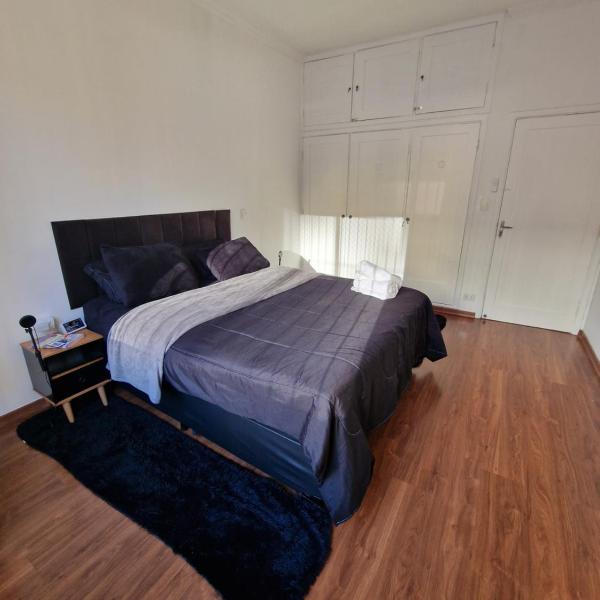 Quarto amplo em apartamento naturista - Foto 2