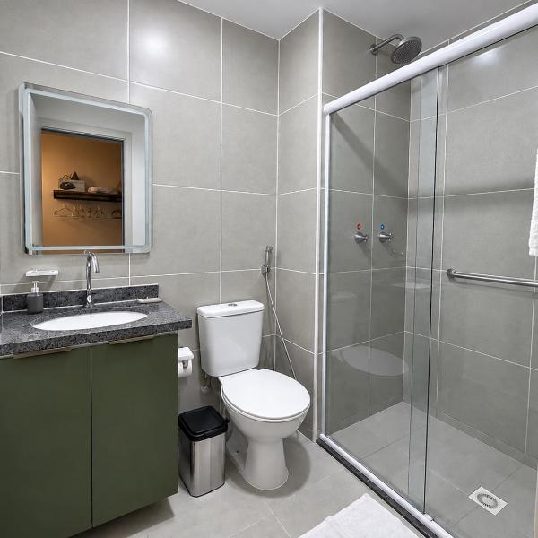Studio com Piscina Panorâmica e Metrô na Porta - Foto 3