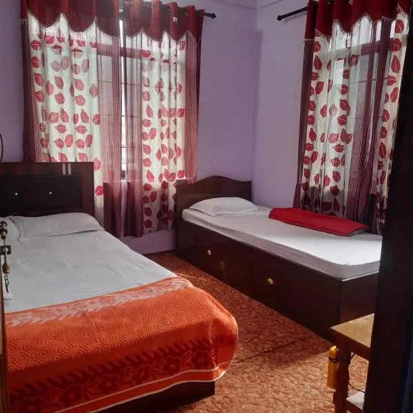 Manthali Community Homestay No13 Aakase, khách sạn ở Rāmechhāp