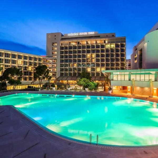 Swissotel Buyuk Efes Izmir, khách sạn ở İzmir
