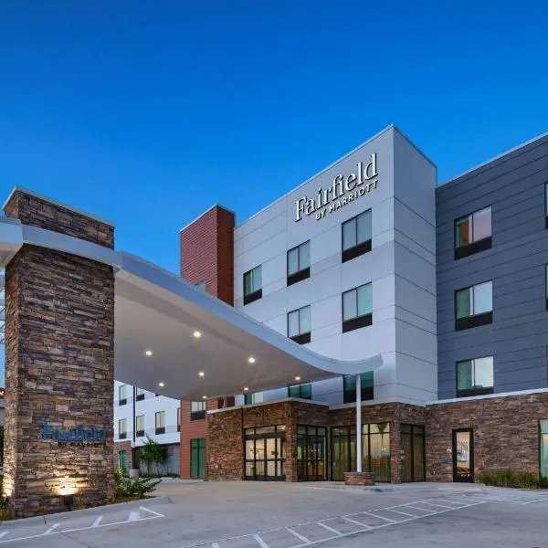Viesnīca Fairfield by Marriott Inn & Suites Del Rio pilsētā Delrio