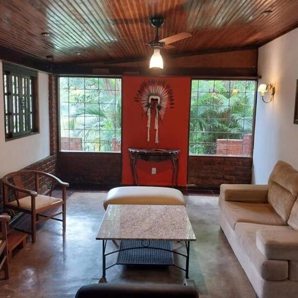 Rustic 4 Bedroom House with Pool in a Private Residential Area