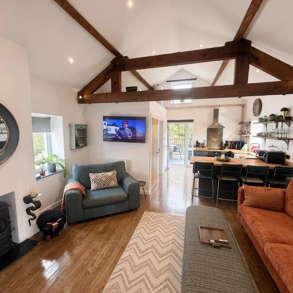 Hen Ystorfa - Deluxe Garden Apartment, hôtel à Gwalchmai