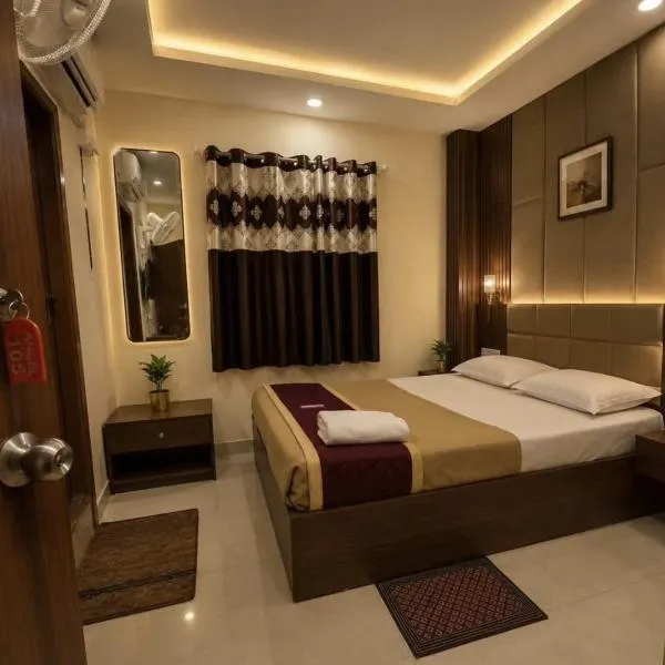 Hotel Sumithra Palace lodging Boarding, hotel en Kammasandra