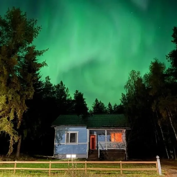 Traditional Finnish Lapland house at wild forest backyard! โรงแรมในเกมี