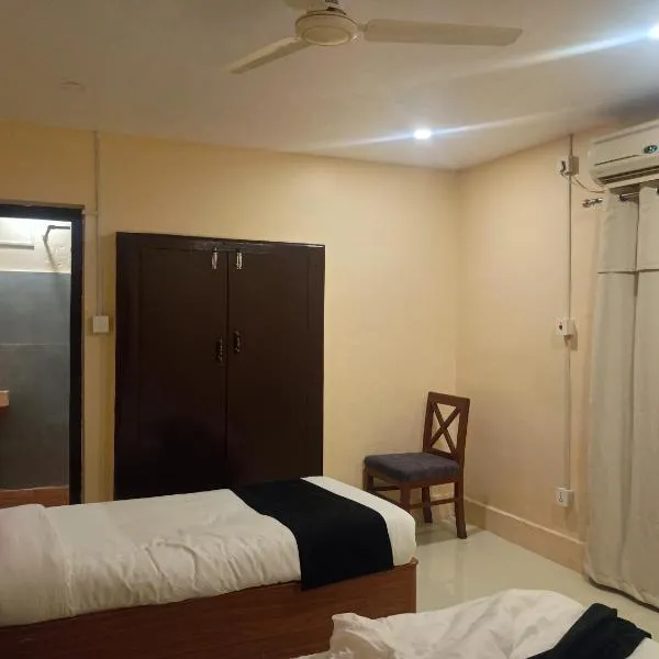 Hotel aneha، فندق في نيبالغونج