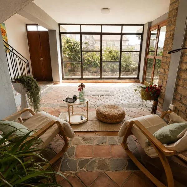 Villa Giovanna B&B, hotell i San Gregorio