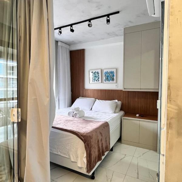 Farol da Barra Rooftop & Pool - Modern Apt with Free Parking and Wifi in Salvador - Foto 2
