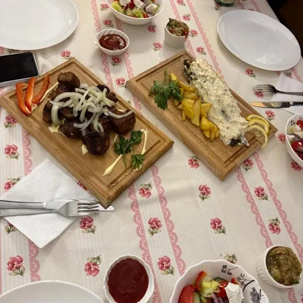 Viesnīca Hotel palas tatariv pilsētā Tatariva