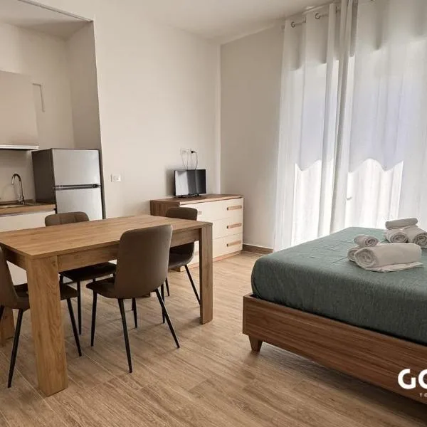Adelphi Guest House 3, hotel en Bari