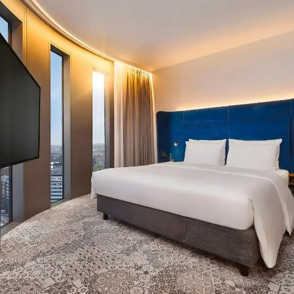 Leonardo Royal Hotel Munich Bavaria Towers, hotel sa Munich