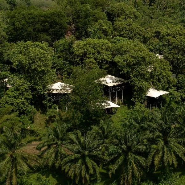 Kachonghills Tented Resort Trang, hotel sa Trang