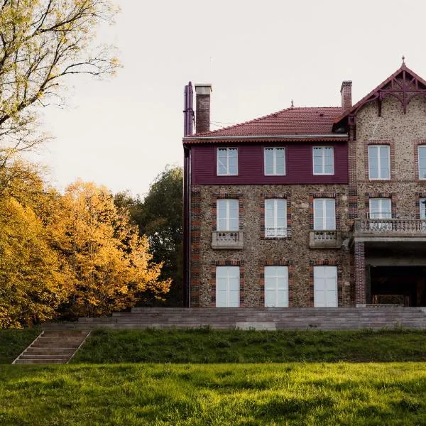 Repère Sauvage, Hôtel Lodges & Restaurant,克萊克城的飯店