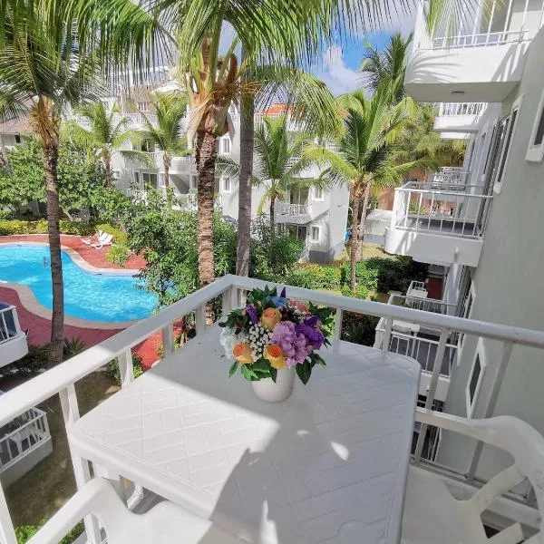 TROPICANA PARADISE Studios Suites & SPA in Los Coralles, hotel a Punta Cana