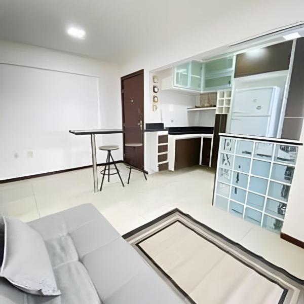 Apto a 250m da Praia do Morro | Wi-Fi e Garagem