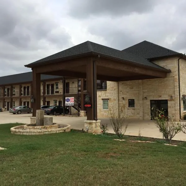 Pearsall Inn and Suites, hotel v destinaci Pearsall
