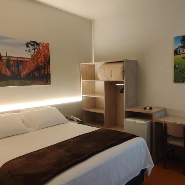 Plaza Hotel - Foto 2