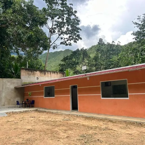 Casa de Huéspedes B&B, ξενοδοχείο σε Maracay