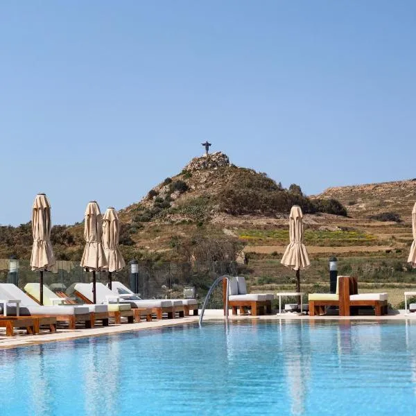 Reef Hotel & Spa, hotel a Marsalforn