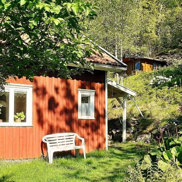 6 person holiday home in Henån, hotel di Henån