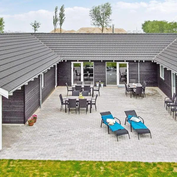 20 person holiday home in Hasselberg，卡珀爾恩的飯店