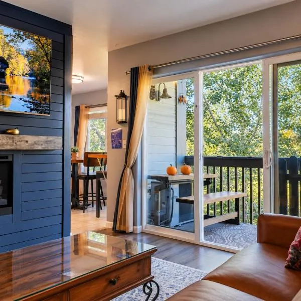 Mountain & Golf View Condo - Complimentary Spa Kit & Local Perks, hotel in New Castle