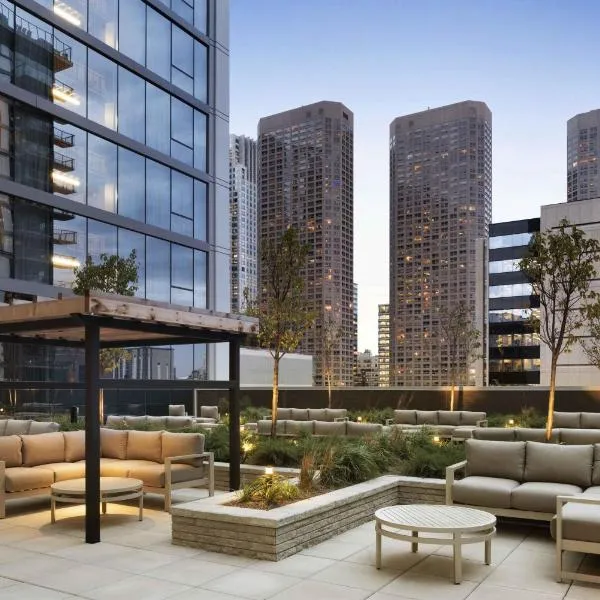 Homewood Suites by Hilton Chicago West Loop Fulton Mkt Area, хотел в Чикаго