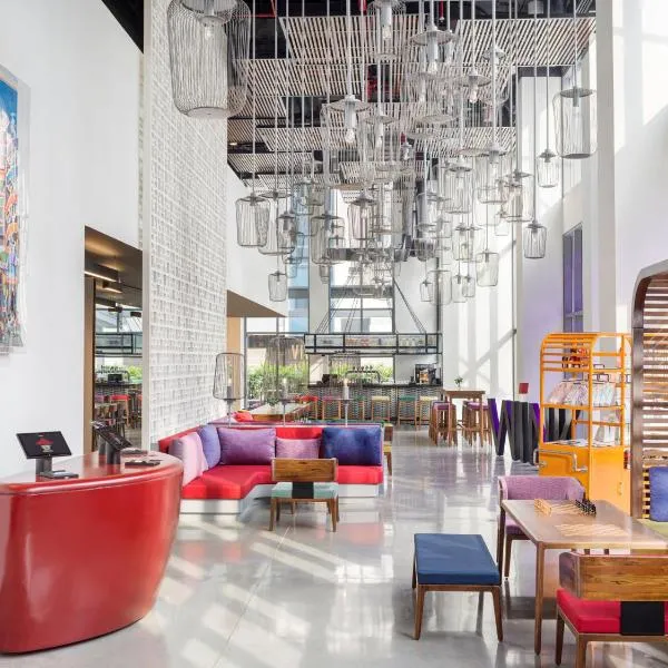 Wink Saigon Centre, Unscripted by Hyatt - 24-Hour Stays, hotel in Ho Chi Minh City