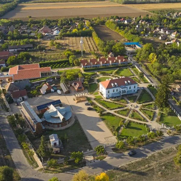 Luby Panzió, hotell sihtkohas Nagyar