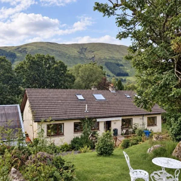 Cragmhor B&B, hotel u gradu Balquhidder