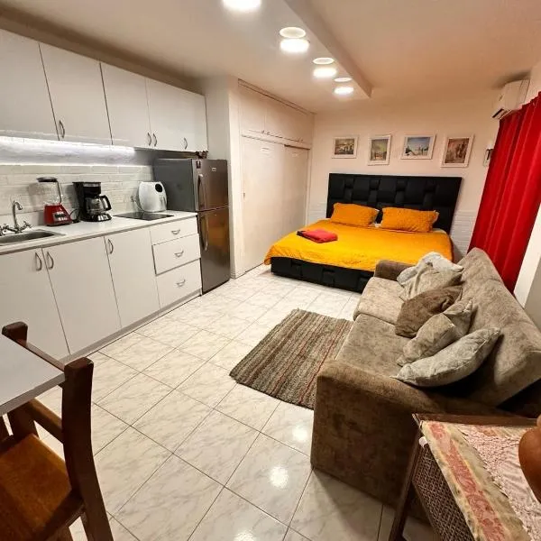 Estudio independiente, full equipo en excelente zona de Caracas, hotel v destinaci Caracas