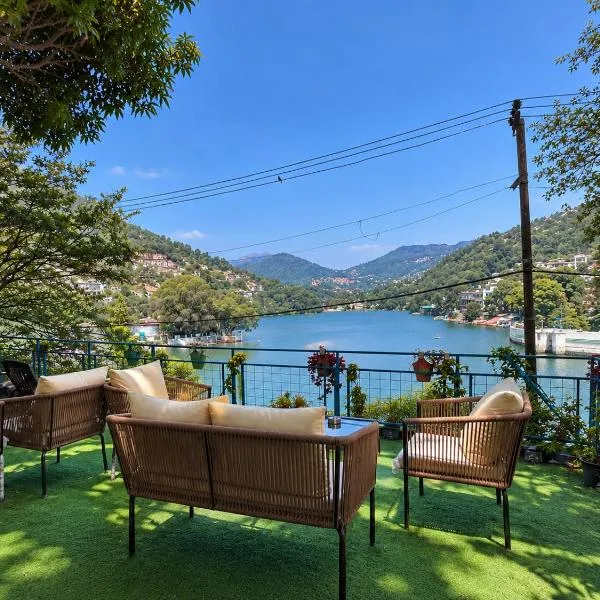 Joeys by the Lakeside, Bhimtal, hotel u gradu Bhimtal