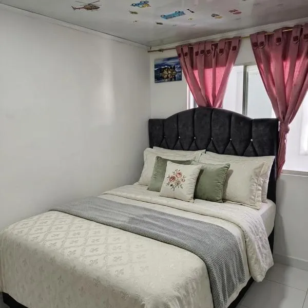 Encanto urbano, hotel din Moniquirá