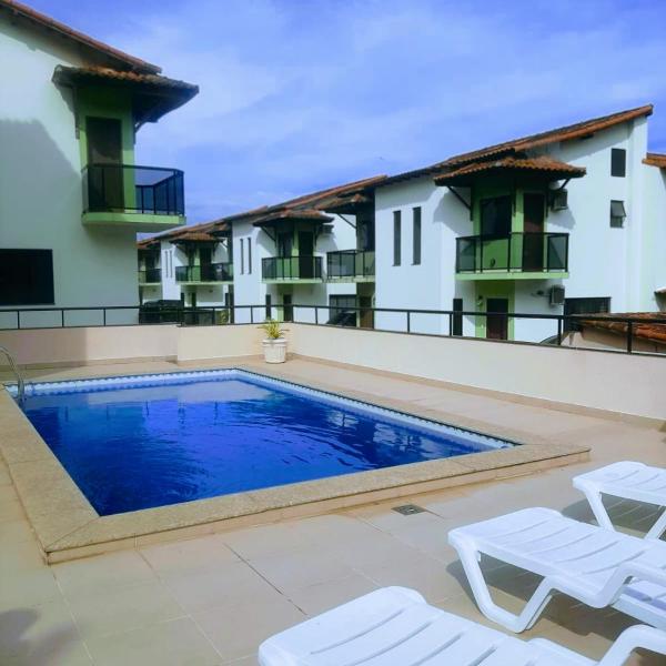 Casa no Peró com piscina pertinho da praia