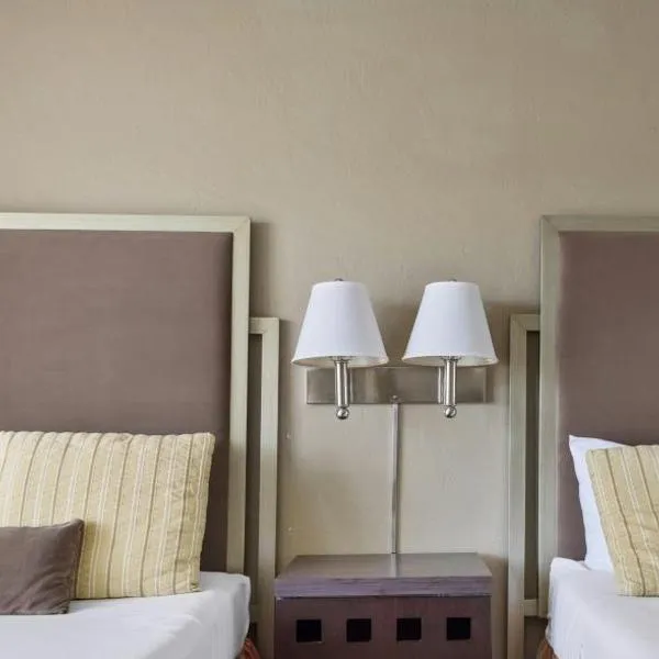 Plantation Hale Suites, hotel a Kapaa