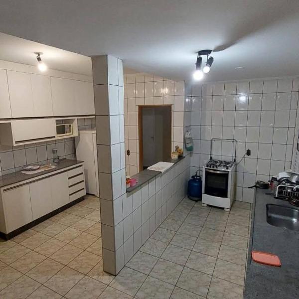 Quarto privativo com ar condicionado - Foto 3