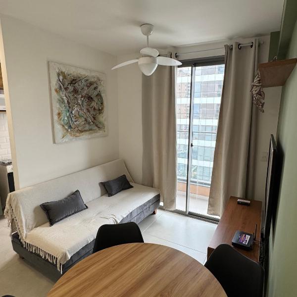 Apartamento novo e equipado, 2 Quartos com ar, Fácil acesso rodoviária e aeroporto, Região central do Rio - Foto 2