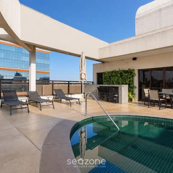 Studio c/ Varanda em Cond. c/ Piscina CLT0303