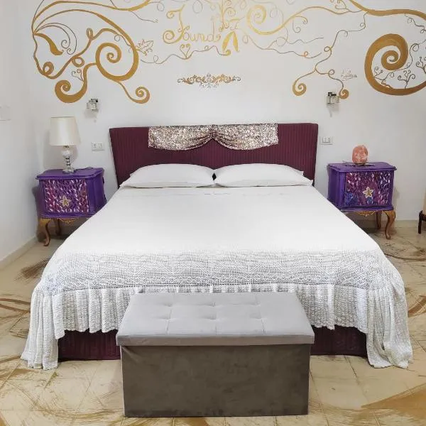 Suite Luxury con Jacuzzi Capurso Bari, hotell i Capurso