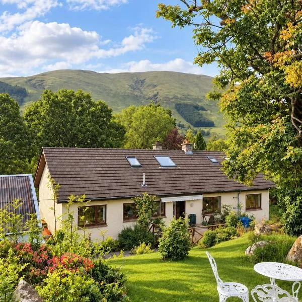 Cragmhor Bed & Breakfast، فندق في Balquhidder