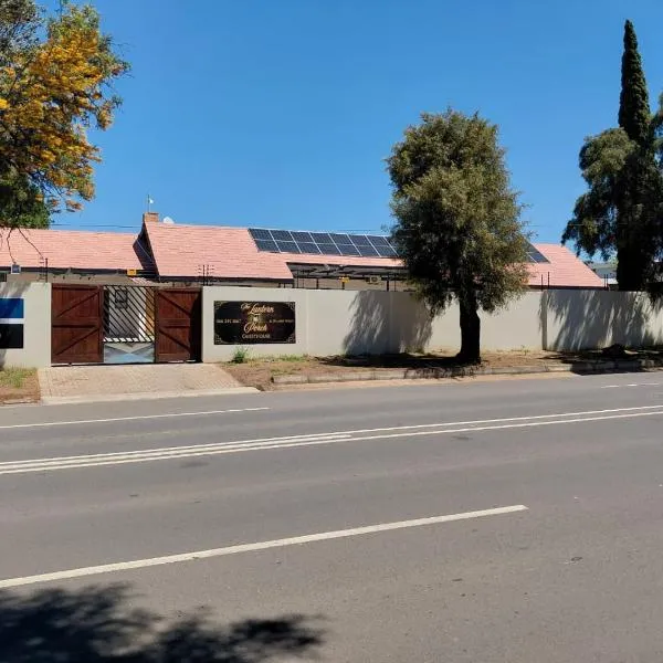 The Lantern Porch Guesthouse, hotel a Vryburg
