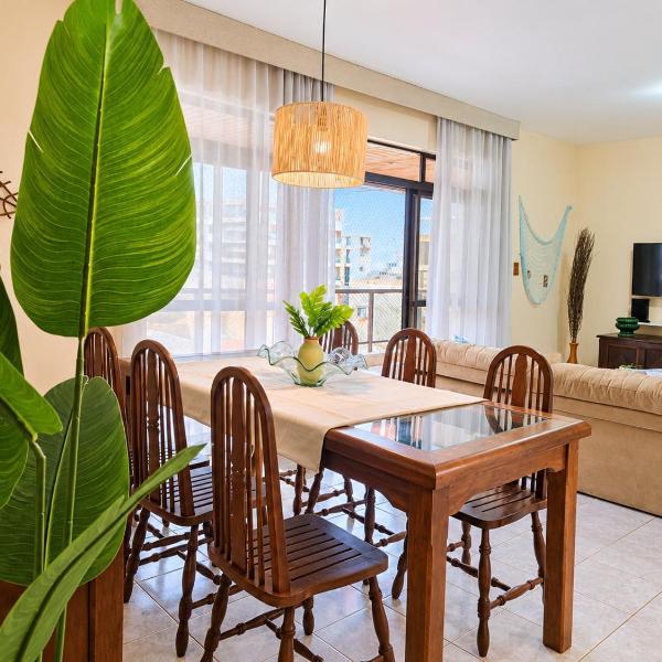 Apartamento com 3 suítes na Praia do Forte