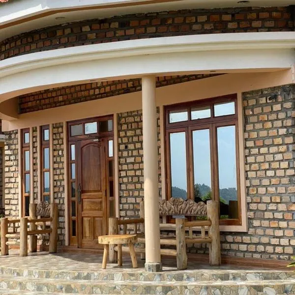 6 Engo Cottage - Benanda Forest Resort, hotel u gradu Masaka