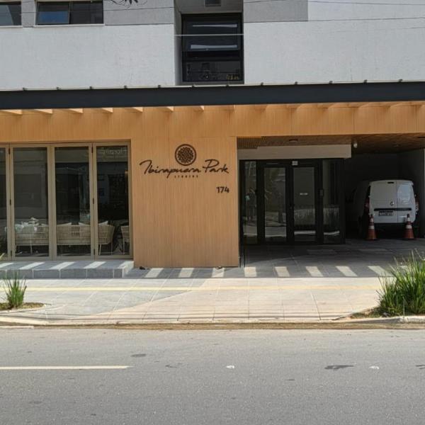 Studio moderno e equipado Parque do Ibirapuera com academia, piscina e sauna