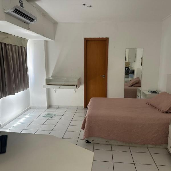 FLAT HOTEL NO BAIRRO ILHOTAs